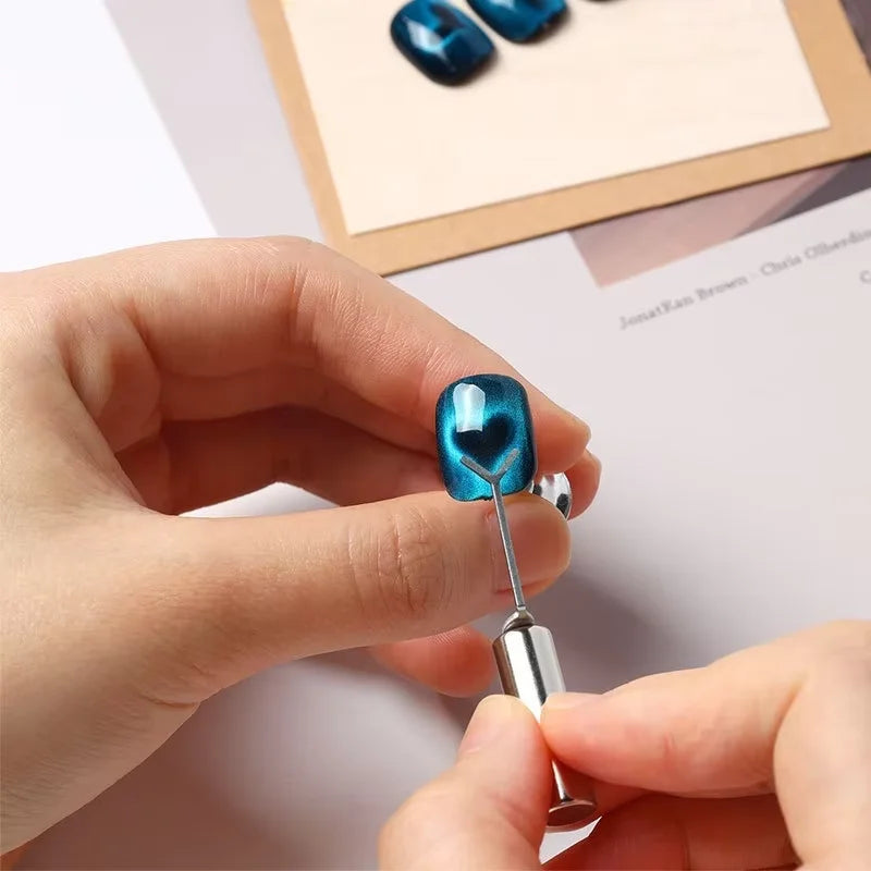 LINMANDA Cat Eye Nail Art Magnetic Kit Heart Shaped Magnetic Tools Portable Gel Nail Art Magnets Suitable for Home or Nail Salon